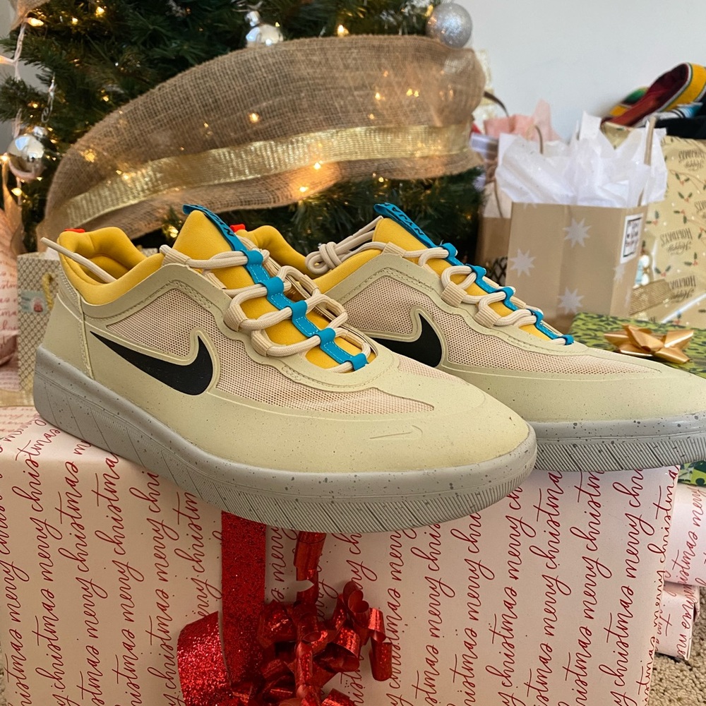 Nike SB Nyjah Free 2 ‘Beach Topaz Gold’ Men’s 10.5 New No Lid GOAT certified